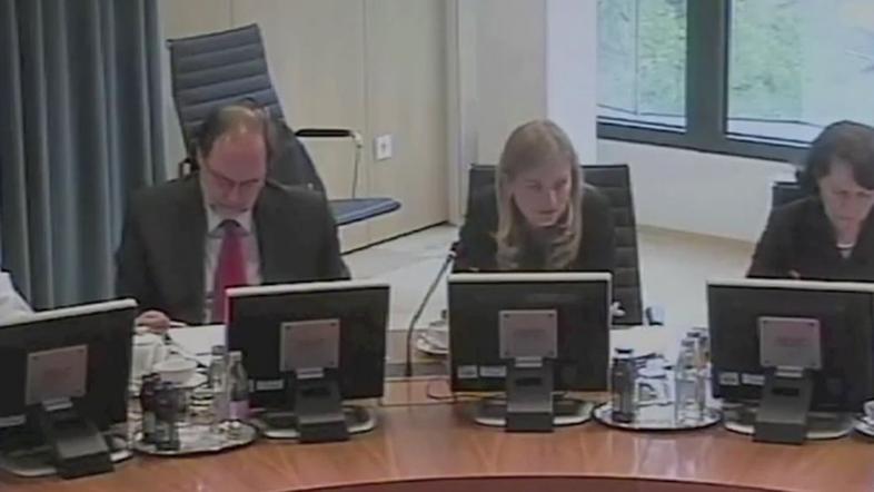 Kresalova na seji vlade.