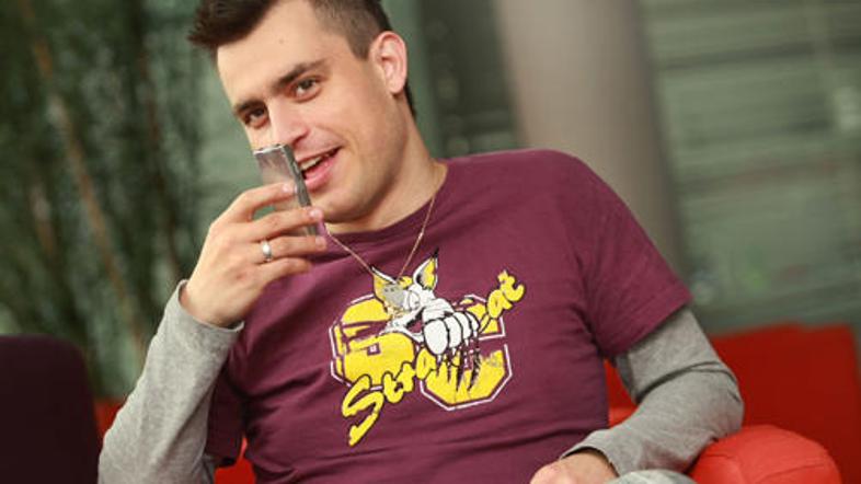 Prisluhnili bomo tudi Omarjevim skladbam v novi preobleki.