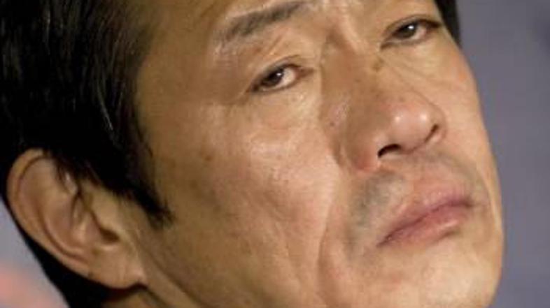 Smrt Šoičija Nakagave preiskuje policija, po neuradnih podatkih pa niso našli zn