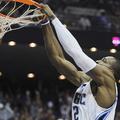 Dwight Howard je na četrti tekmi dosegel 27 točk, Mo Williams pa 18.