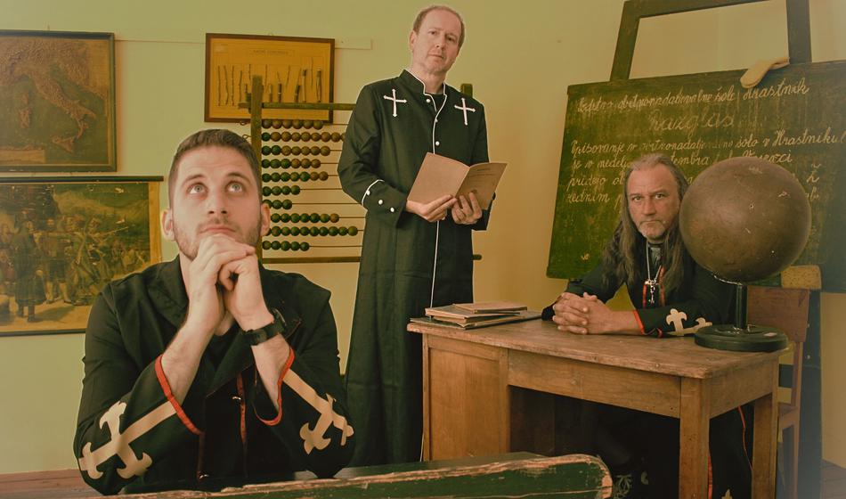 Slovenski pevec eksperimentiral z virusom covida, tako se je končalo