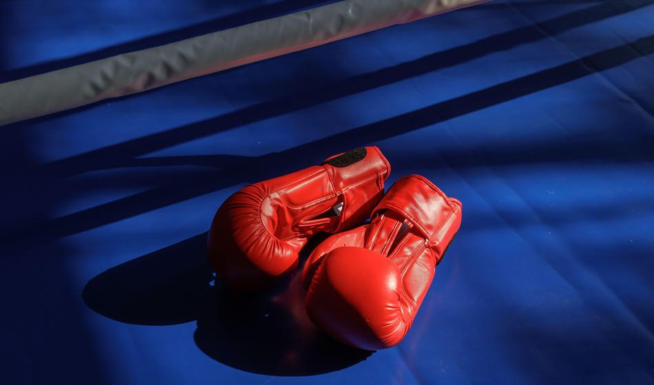 Francoska boksarska reprezentanca izključena s svetovnega prvenstva zaradi zamude pri testih spola