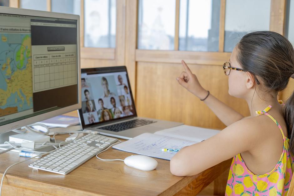 Šolanje od doma, pouk, šola, učenje | Avtor: Profimedia