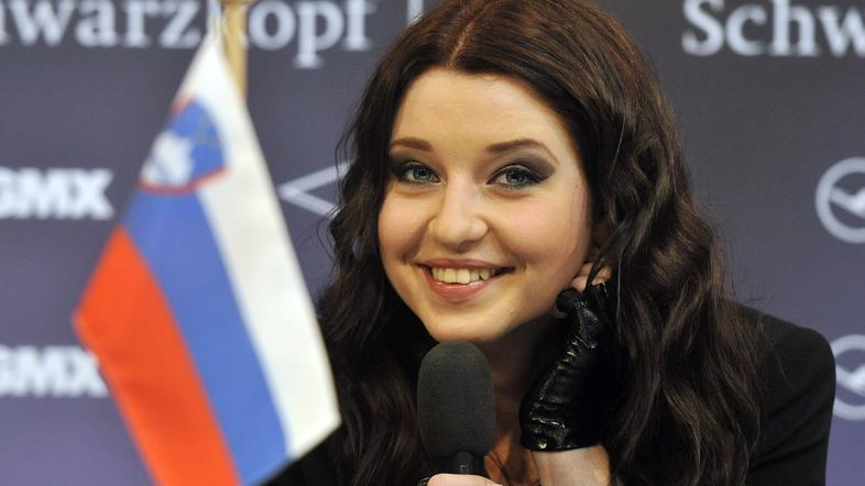 Maja Keuc Dusseldorf tiskovna konferenca