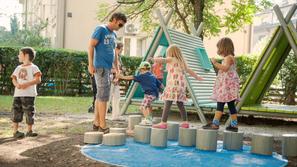 inovativna igrišče, prostoRož