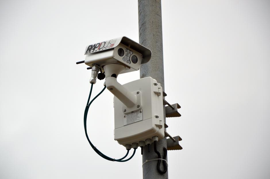 Odsekovni merilnik hitrosti | Avtor: Andrej Leban