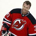 Martina Brodeurja le še ena zmaga loči do novega rekorda v ligi NHL.