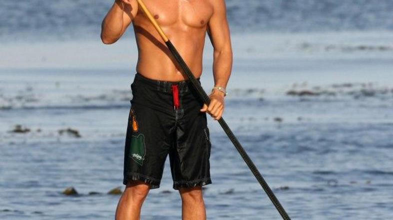 Poročenih žensk ne mara.