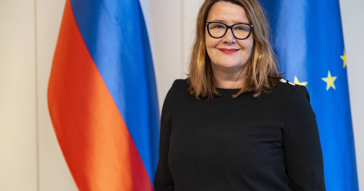 Širijo se posnetki spornih pogovorov Vukoviće, ta se je le odzvala Kép