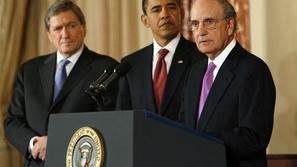 Obama je za posebna odposlanca imenoval Richarda Holbrooka in Georgea Mitchella.