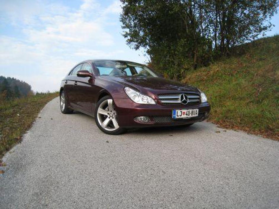 Izvirna zasnova štiri vratnega kupeja, ki je pred leti pomenila začetek novega p