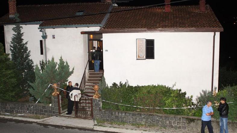 Kot mogoča vzroka za umor se navaja Fedorovo pretirano ljubosumnost in veliko ra