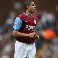 Curtis Davies si je strgal ahilovo tetivo.