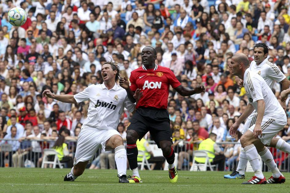 real manchester united dobrodelna tekma