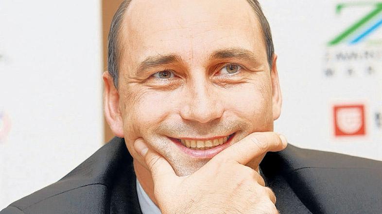 Matjaž Kovačič, predsednik uprave Nove KBM, je odpovedal pogodbo agenciji Spem i