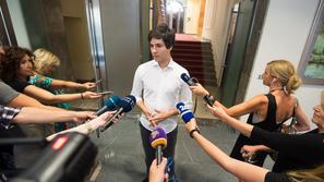 Luka Mesec, Levica, po sestanku predsednikov strank LMŠ, SD, SMC, SAB in DeSUS