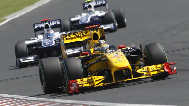 Kubica je osmi in ima 89 točk oziroma 72 manj od vodilnega Webbra. Williams se j