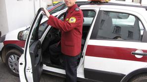 “Omejitve so v redu. Niso na pamet. Pri omejitvi 50 kilometrov na uro ima človek