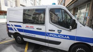 Privedba Petrovčiča na sodišče