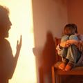 Nasilje nad ženskami in zloraba otrok v Sloveniji še vedno ostajata velika probl