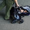 Poporodno otožnost izkusi veliko novih mamic.