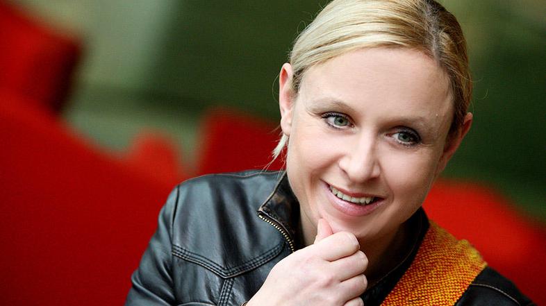 Andreja pojasnjuje, da nima pisateljskih ambicij. (Foto: Boštjan Tacol)