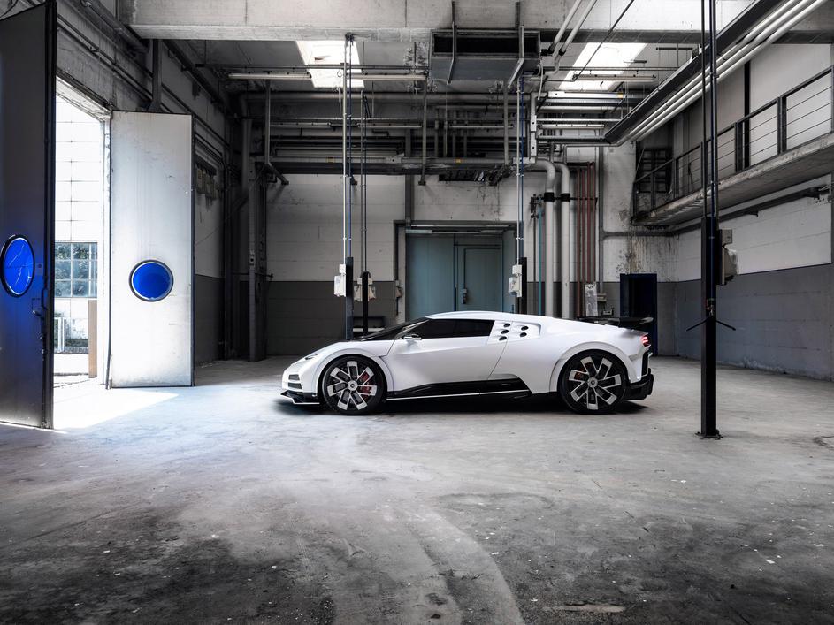 Bugatti centodieci