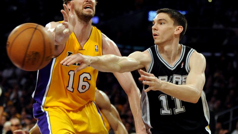 Los Angeles Lakers : San Antonio Spurs 102:93