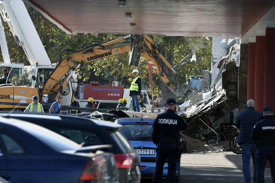 Novi Sad železniška postaja zrušitev strehe | Avtor: Profimedia