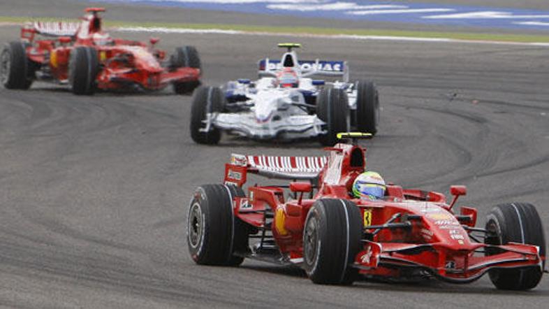 BMW je vse bližje Ferrariju. Lahko po zmagi posežejo že v Barceloni?