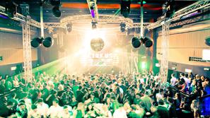 DJ Chuckie ukradel šov noremu Jokerju