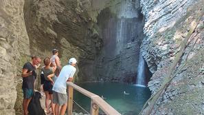 Slap Kozjak, Kobarid, soteskanje