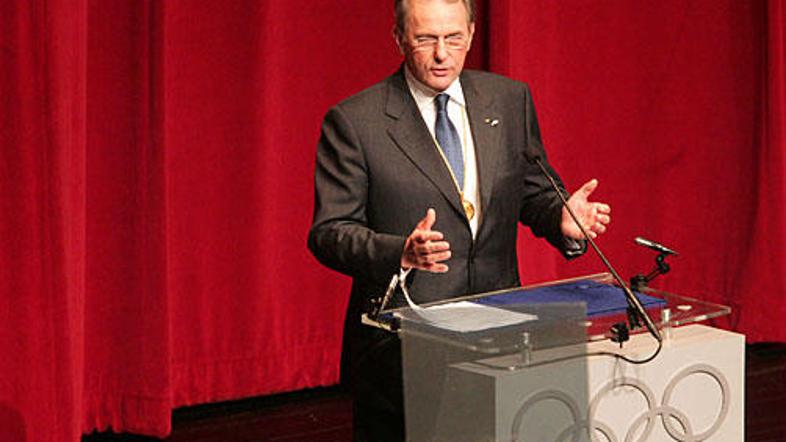 Jacques Rogge, predsednik MOK, meni, da je reformna pogodba EU zgodovinskega pom