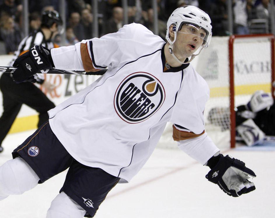 NHL Oilers Kings Višnovski