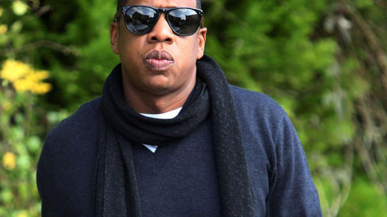 Jay-Z se je sicer pridružil akciji Hope for Haiti in nastopil v oddaji, kjer so 