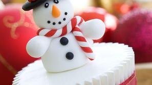 Ne pozabite na praznično okrasitev mize. (Foto: Shutterstock)