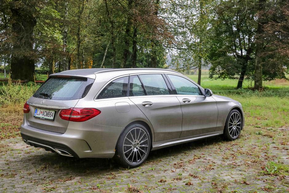 Mercedes Benz C | Avtor: Saša Despot