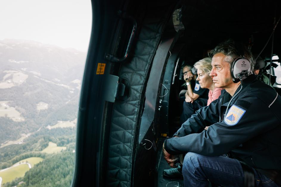 obisk Ursule von der Leyen in Roberta Goloba v Črni na Koroškem