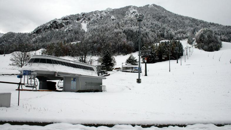 Uradno odprtje sezone načrtujejo 18. decembra, če pa bodo snežne razmere dopušča