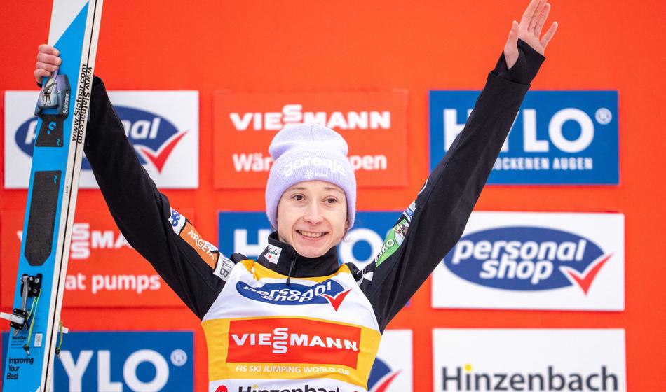 To se mora zgoditi, da Nika že danes potrdi veliki kristalni globus ...