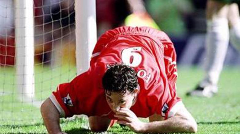 Robbi Fowler se je s "snifanjem" za vedno zapisal v zgodovino.