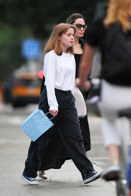 angelina jolie, vivienne