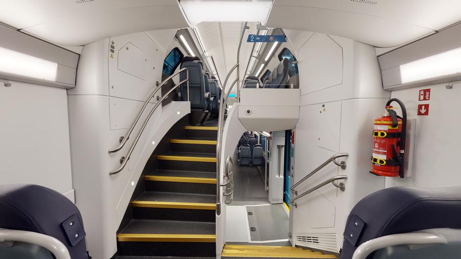 Slovenske železnice, vlaki, vlak