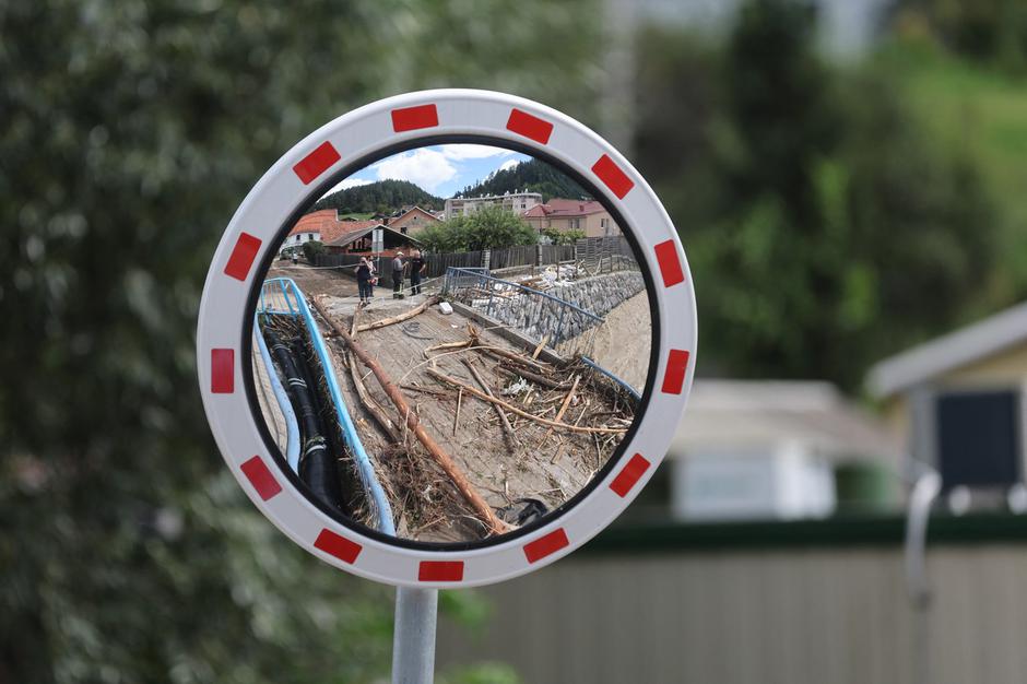 prometni znak Koroška poplave | Avtor: Profimedia