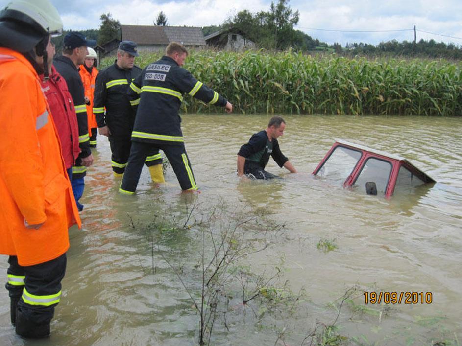 gasilci, PGD Dob pri Šentvidu, poplave