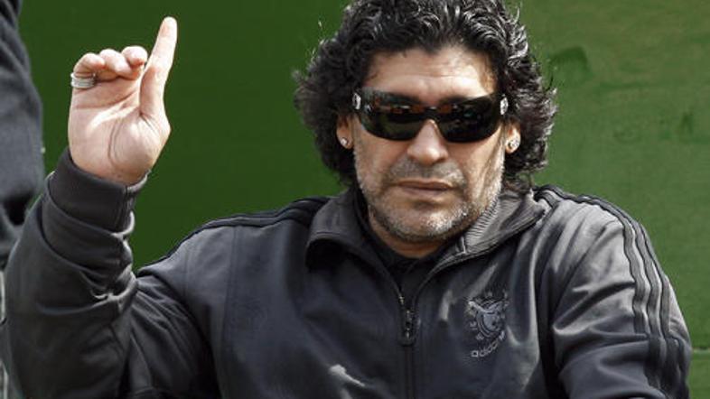 Bo Maradona dobil priložnost za dokazovanje na klopi gavčev?