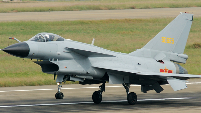 Lovec chengdu J-10 (Foto: Wikimedia)