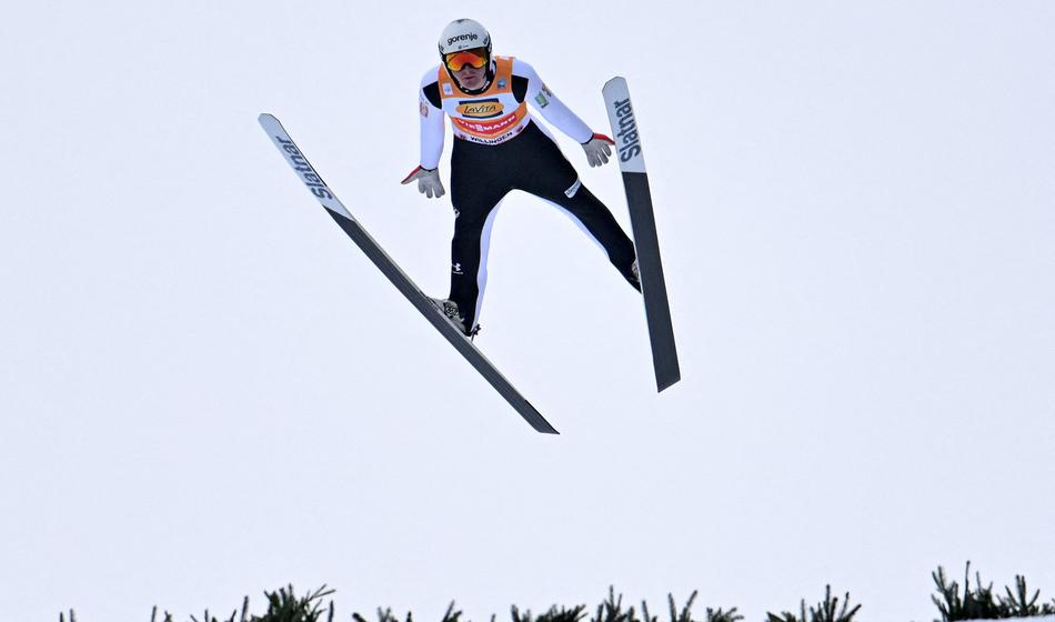 Domen nadoknadil zaostanek, Slovenija slavila za 0,6 točke