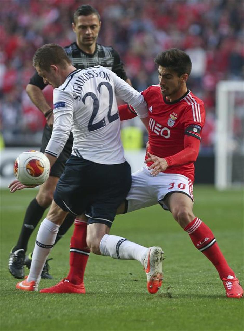 Skomina Gomes Sigurdsson Benfica Tottenham Evropska liga osmina finala | Avtor: EPA