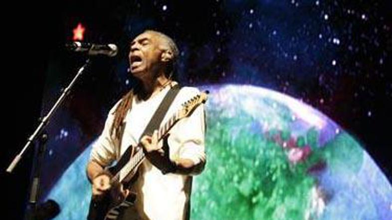 Del spektakla so bili tudi nastopi glasbenikov.